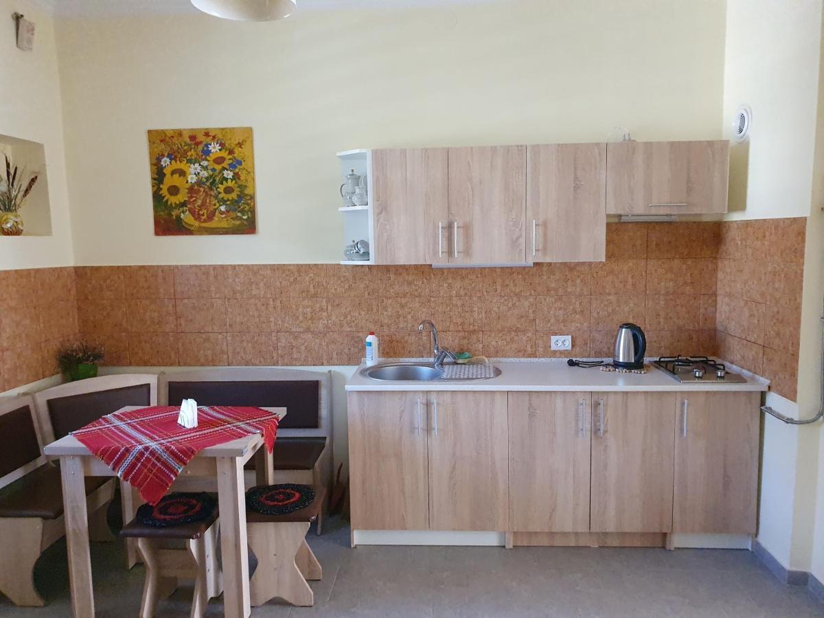 Котлярська 1 Leópolis Exterior foto